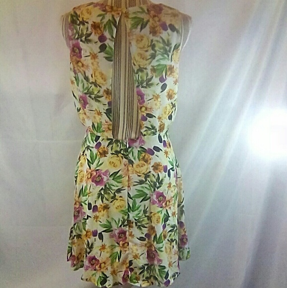 Forever 21 White w/ Floral Print Open Back Elastic Waist Lined Dress Size Large - Picture 4 of 6